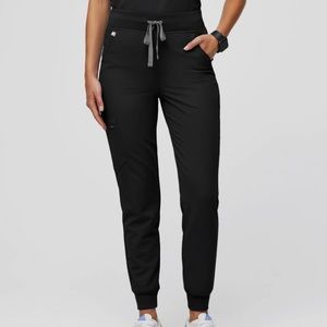 Black jogger medium figs